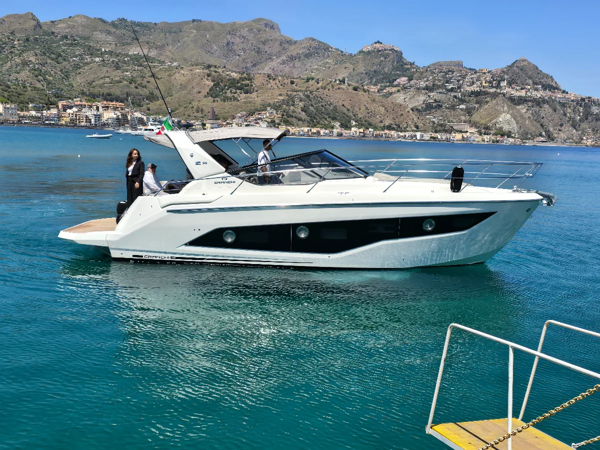 Yacht day: Taormina and Acitrezza