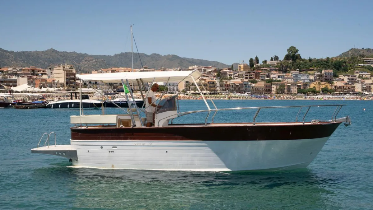 Canamer 50 HT yacht with skipper