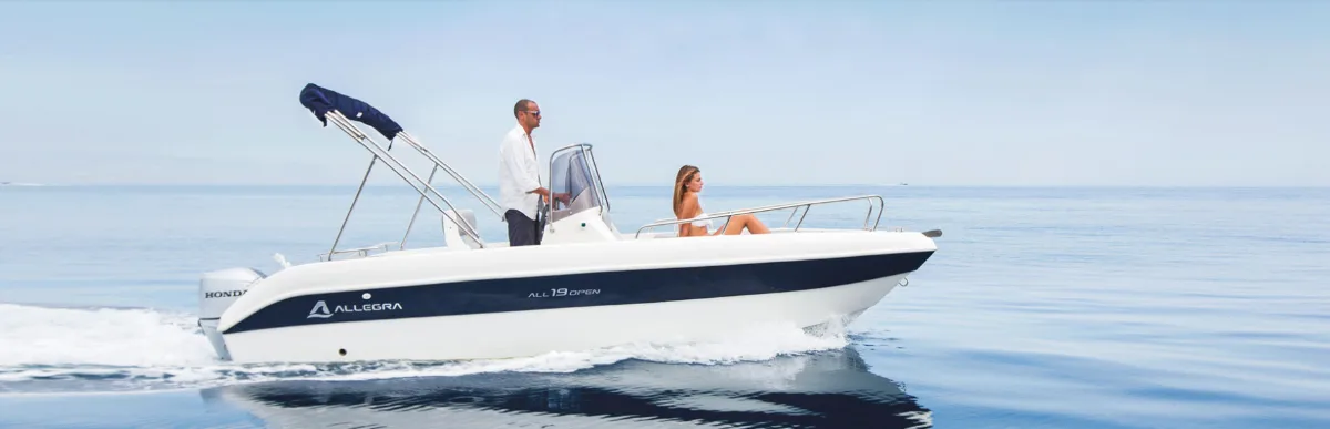 Licence-free boat (6 seats)