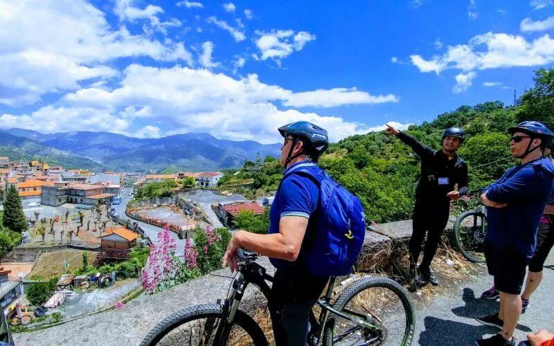 Mountain bike nella Valle dell'Alcantara